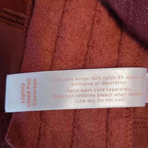 Cacique Sparkly Burgundy Lighly Lined Full Coverage Bra Size 42DDD (42F) - Picture 11 of 11